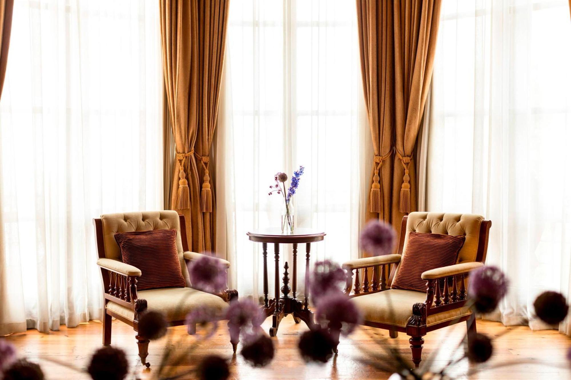 St. Pancras Renaissance Hotel לונדון מראה חיצוני תמונה Curtains