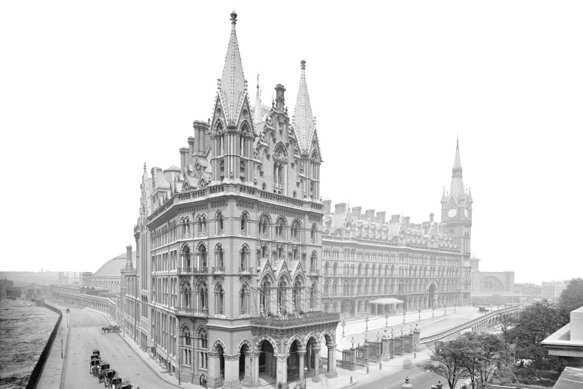 St. Pancras Renaissance Hotel לונדון מראה חיצוני תמונה The station in 1890